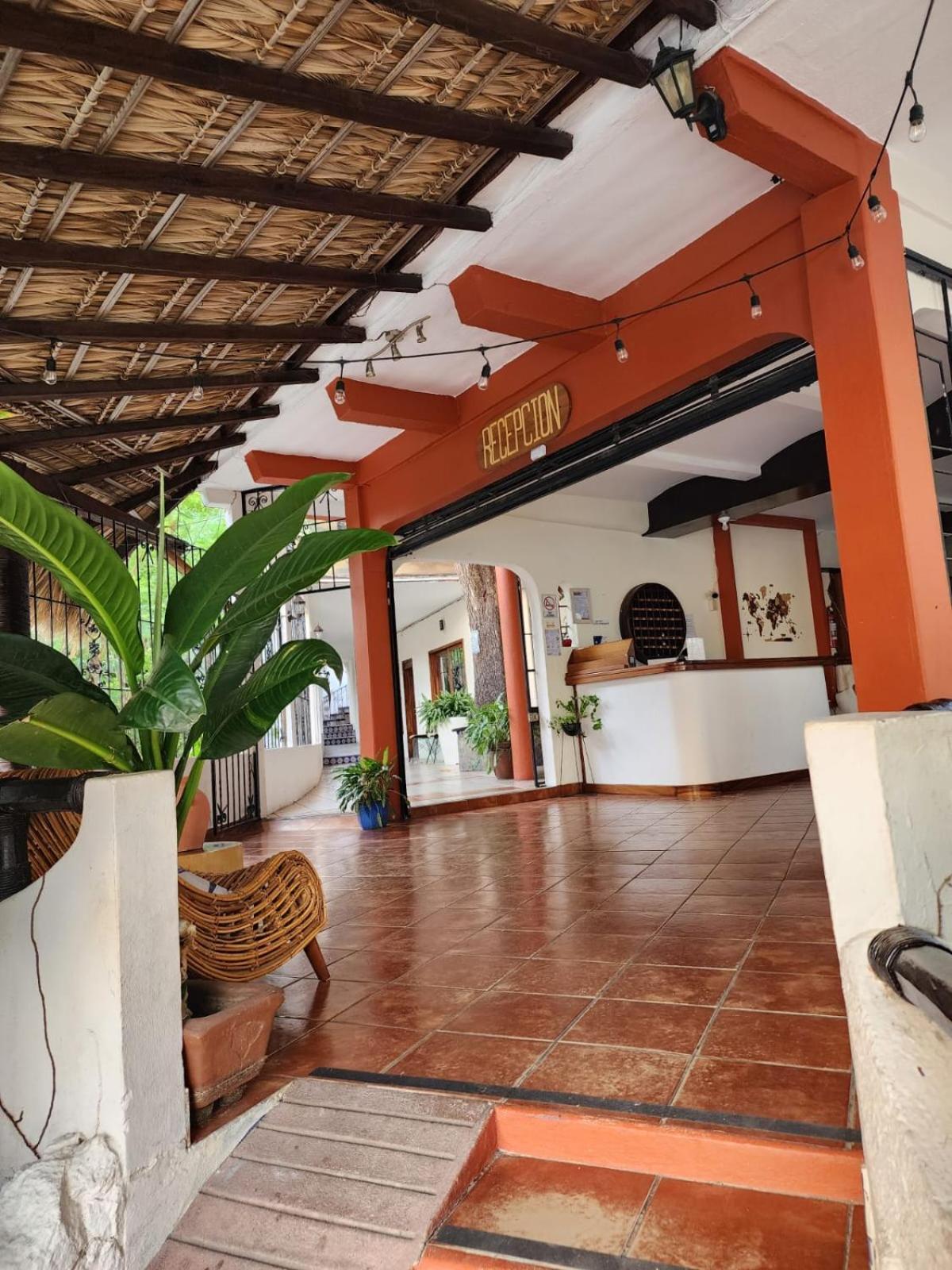 ホテル Esencia Puerto Escondido プエルト・エスコンディード エクステリア 写真